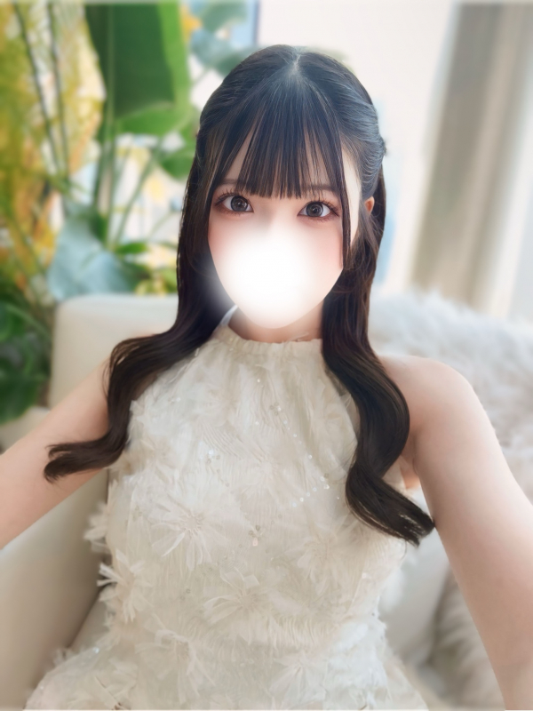 百瀬あみ