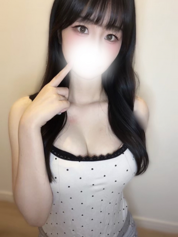 みな