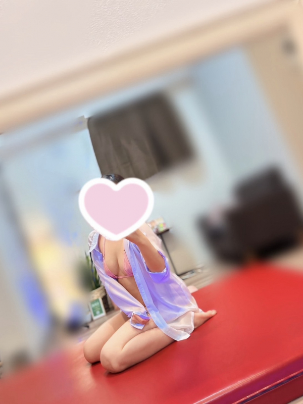 めろ