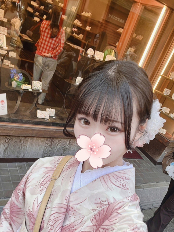 白石ひより
