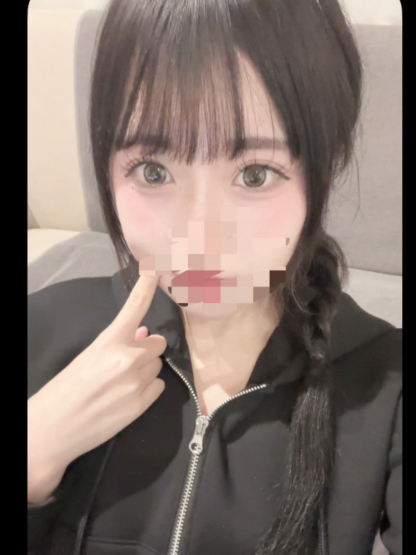 一井　かれん