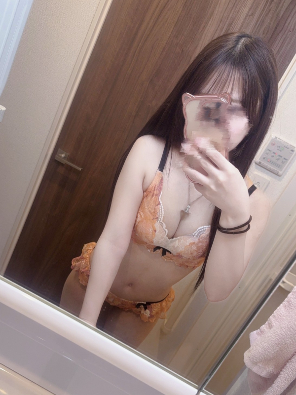 皐月ゆら