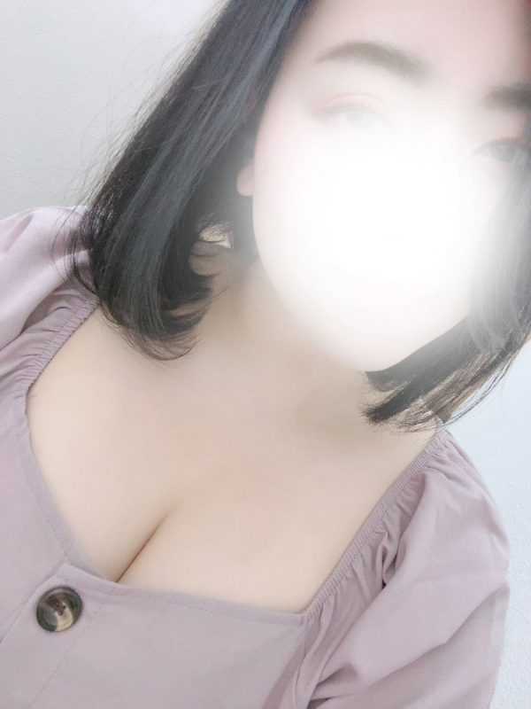 望月しおん