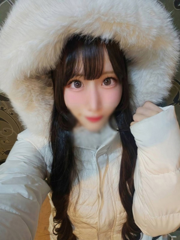 白咲ゆりか