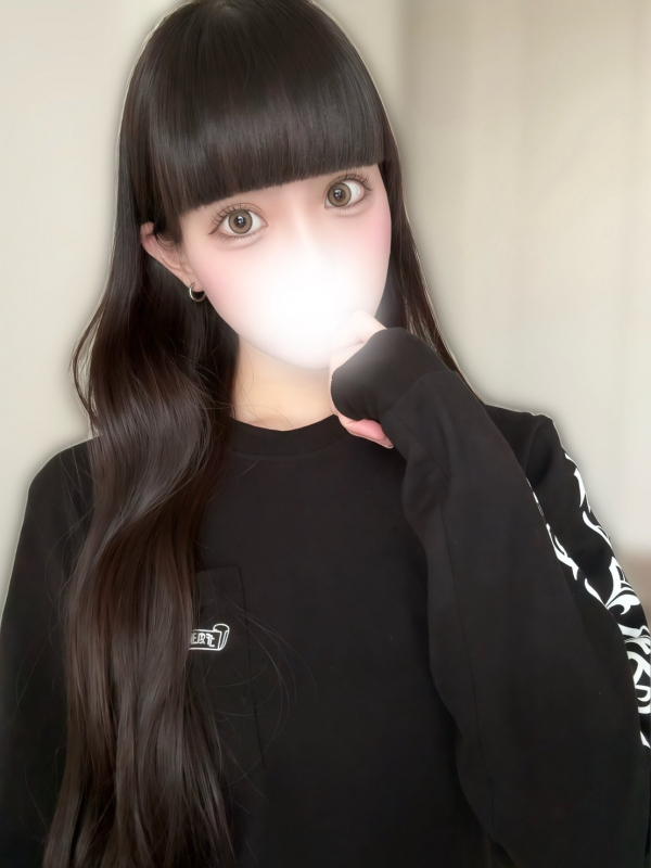 桃瀬りりか