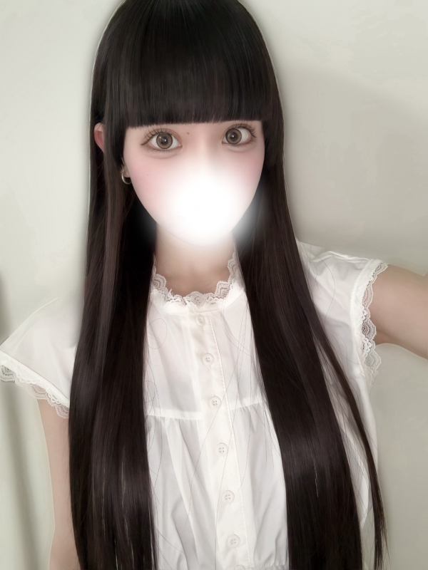 桃瀬りりか