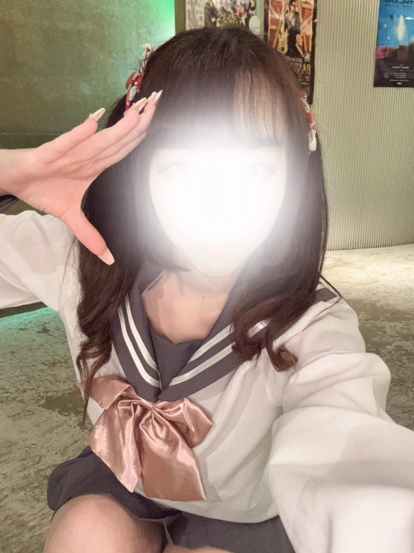 黛　ひより