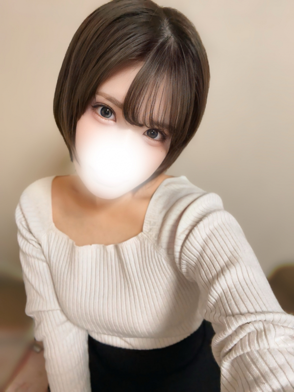 真白まいか