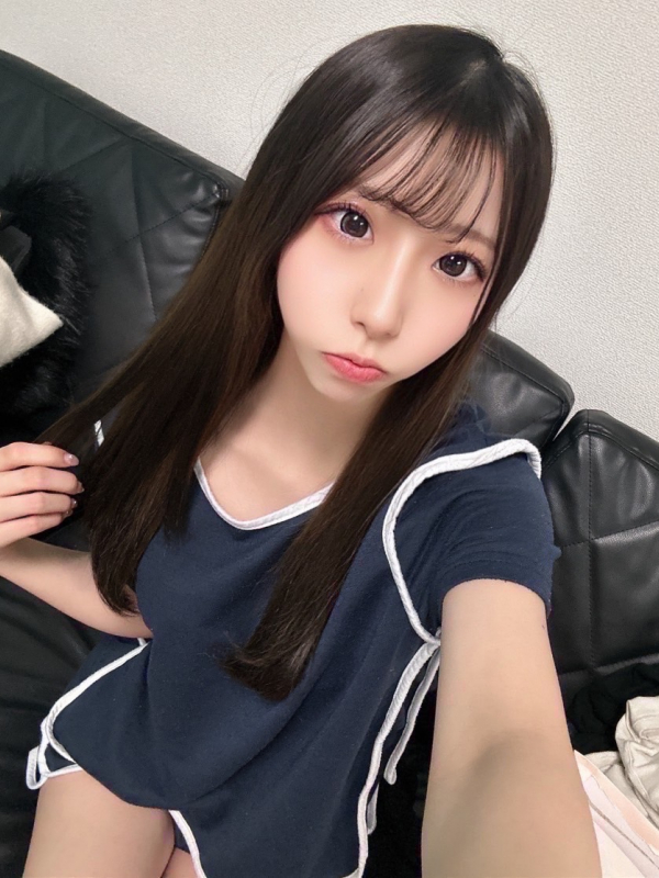 あいな