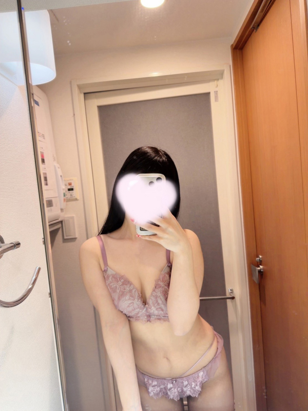 小山くるみ