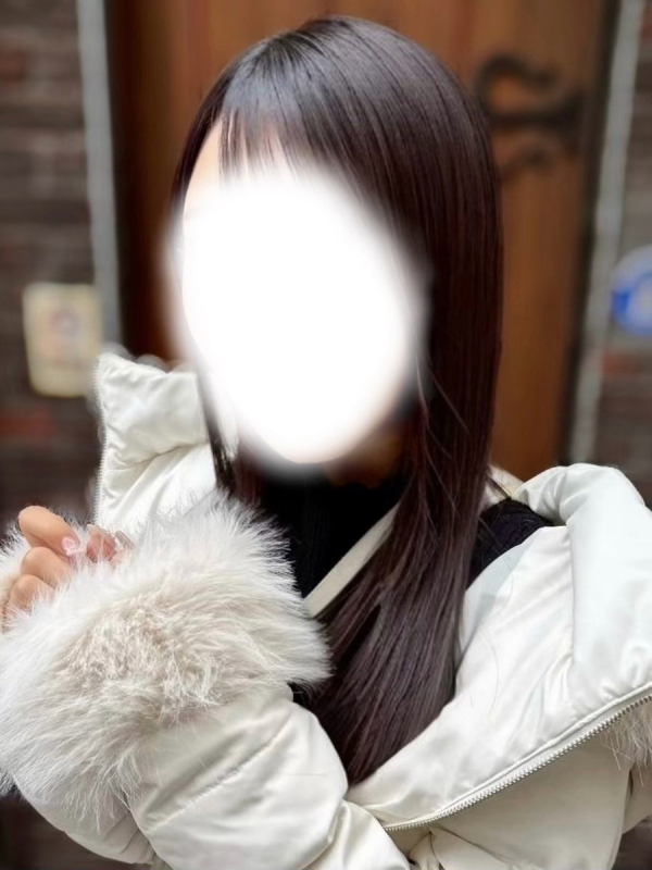 楠 ひなこ
