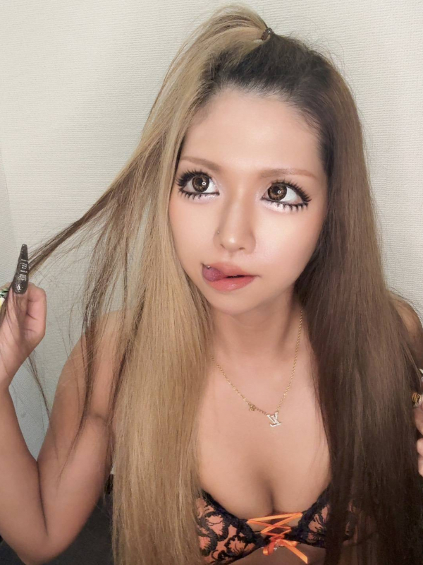 黒崎るな