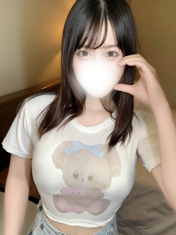 小鳥遊　ここな