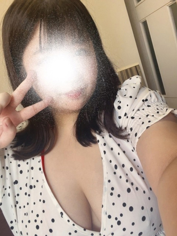みいな