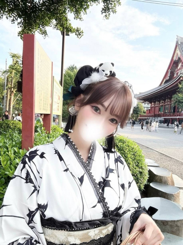 三宅ねね