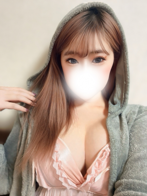 中野まゆ