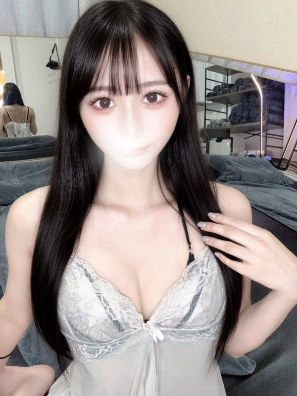 片瀬まゆ