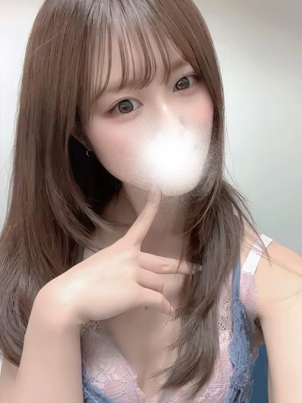 神巫りりあ