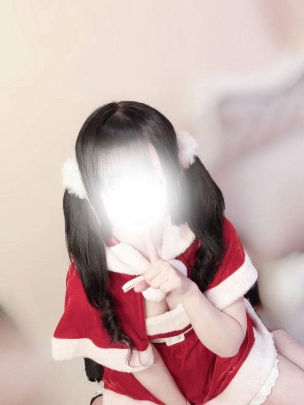 姫白りあ