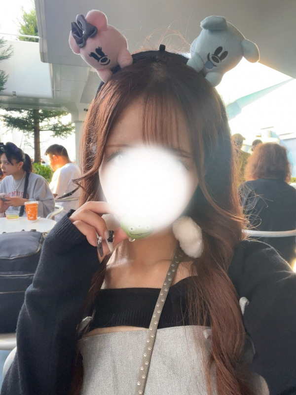 香月　せりな