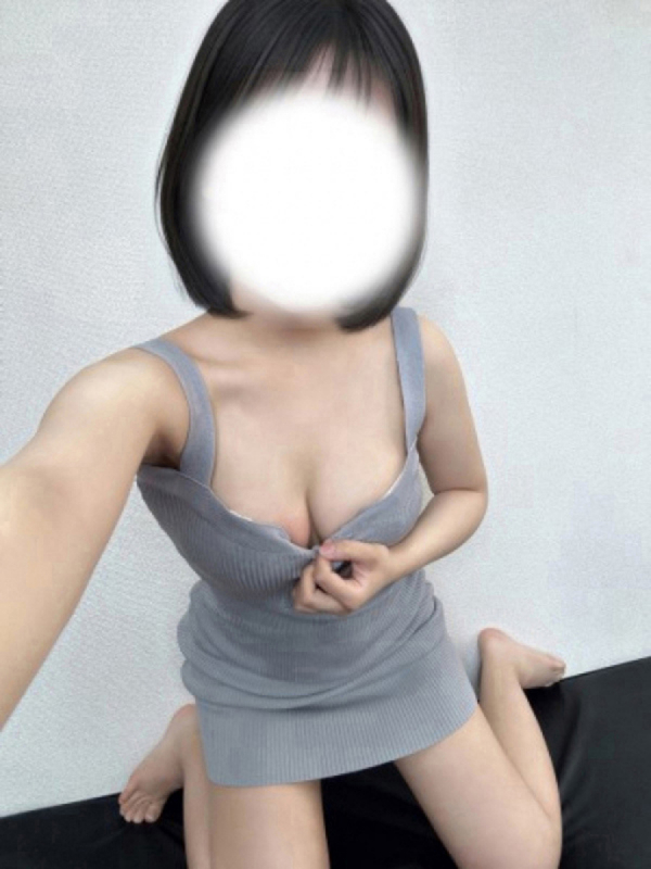 ゆりな