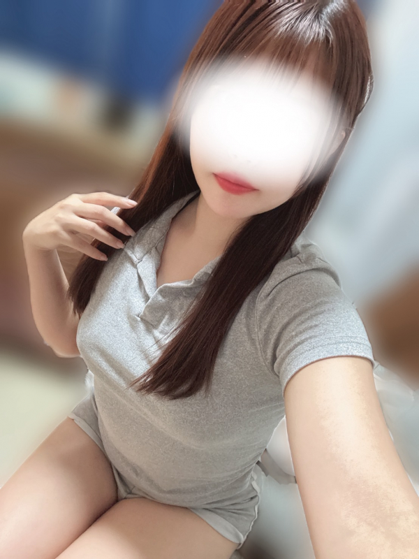 愛内　ななせ