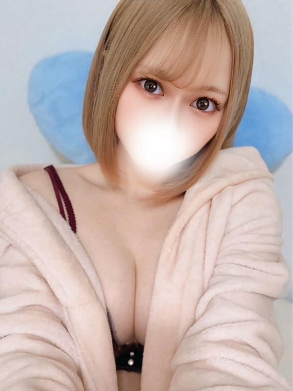 真白　ふわり