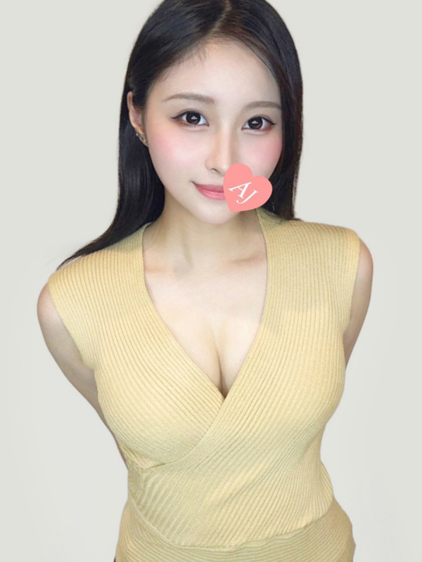 一条 やよい