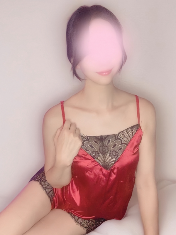 柚木えま