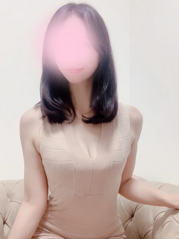 柚木えま
