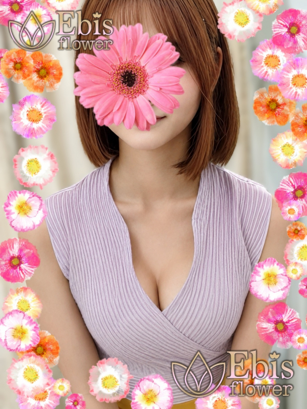 愛咲　るあ