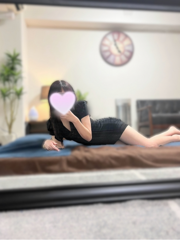 みな