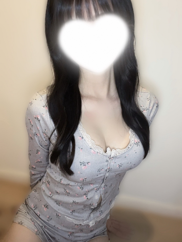 みな