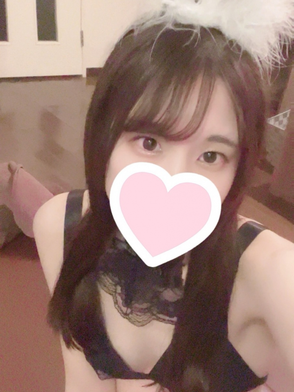 香月　えま