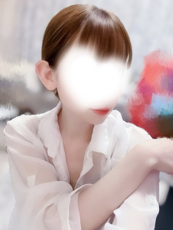 朝比奈ひな