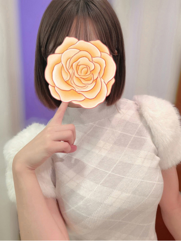 ももな
