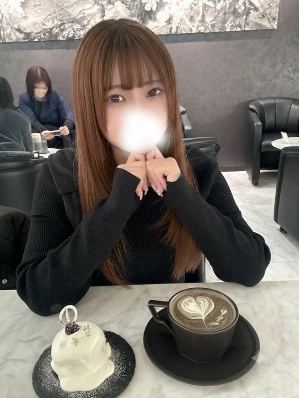 若槻　りこ