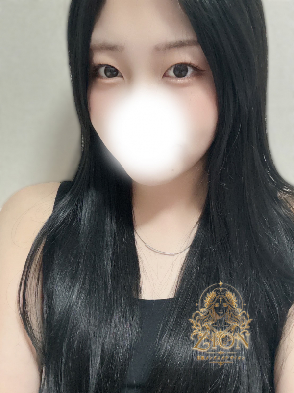 ユミ