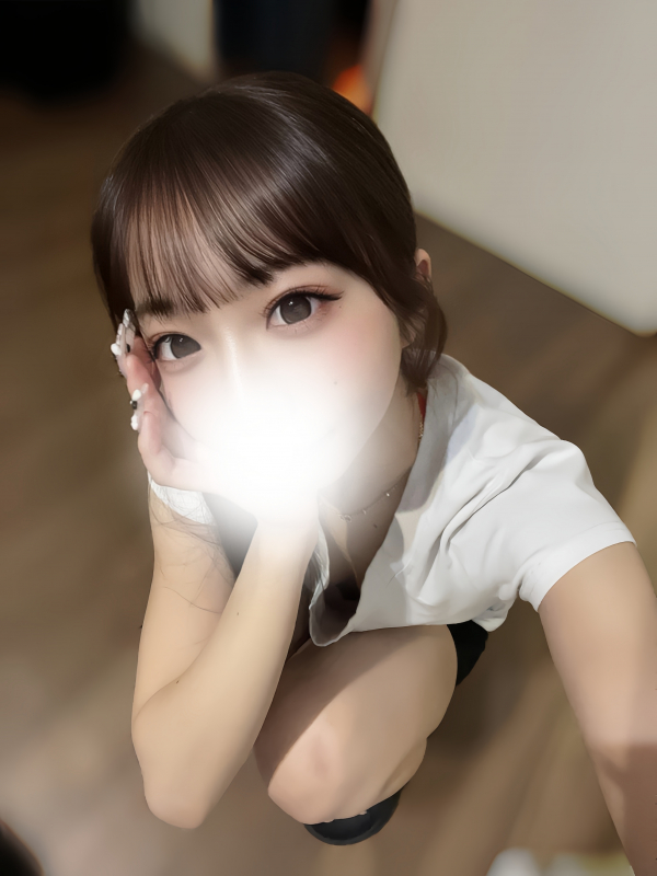 桃ノ瀬なぎ