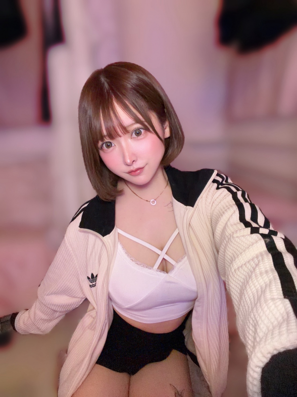 飛鳥井　みるきー