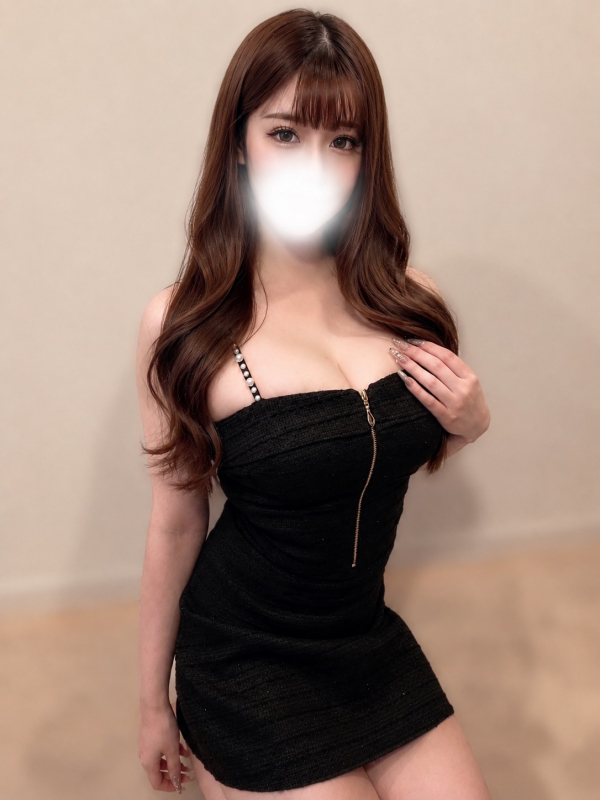 小宮ひなの
