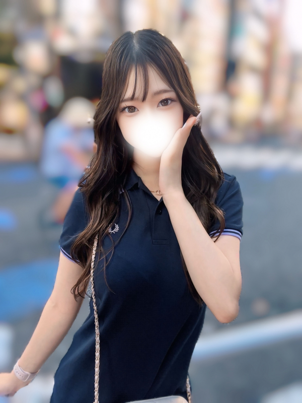 愛沢ゆあ