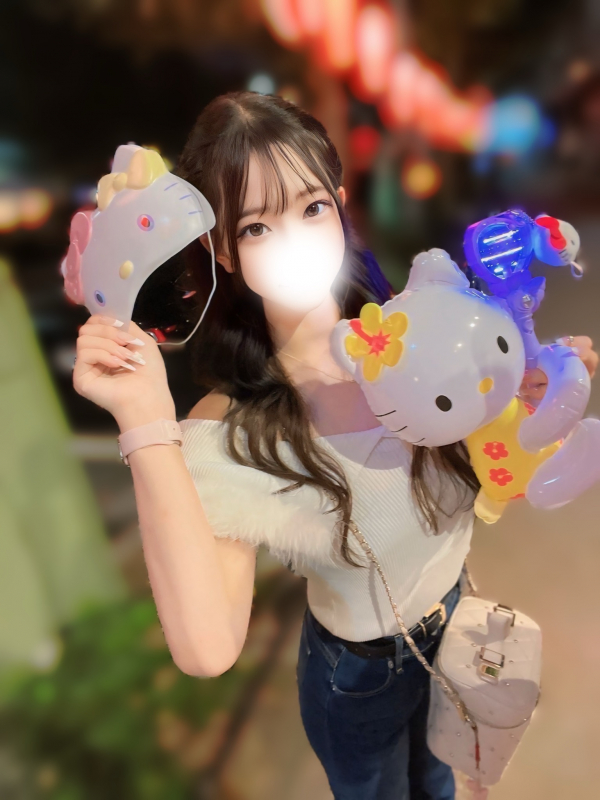 愛沢ゆあ