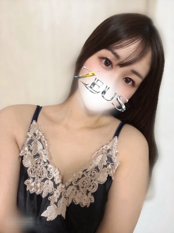 山野 ひとみ