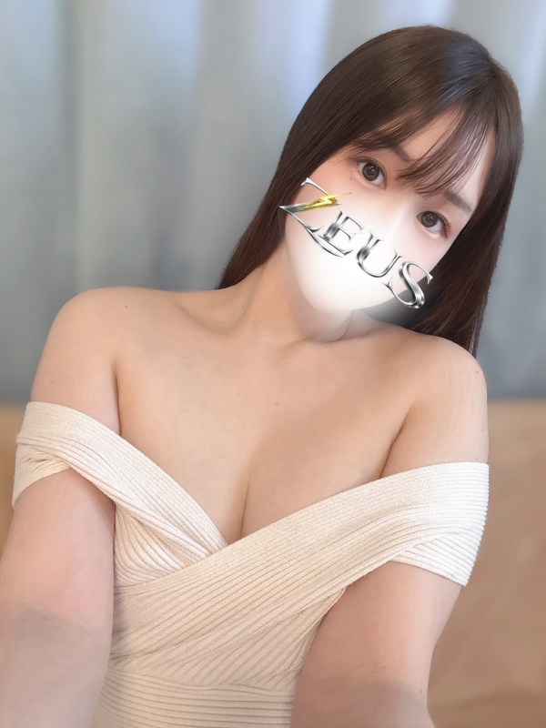 山野 ひとみ