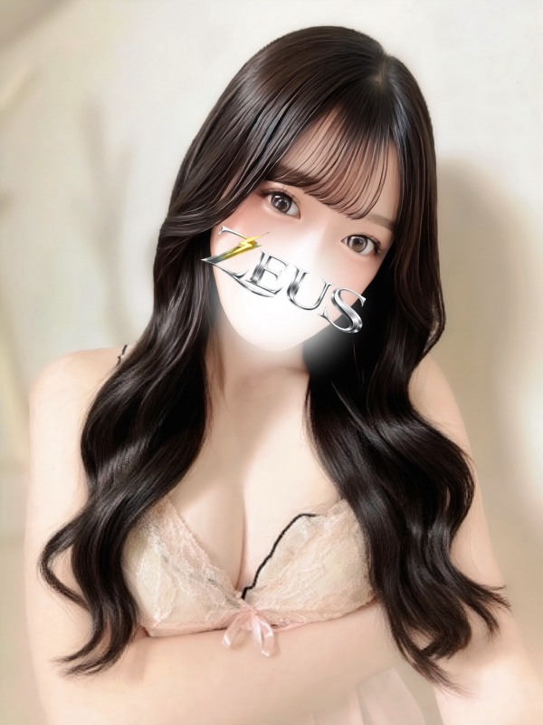 愛咲 るな
