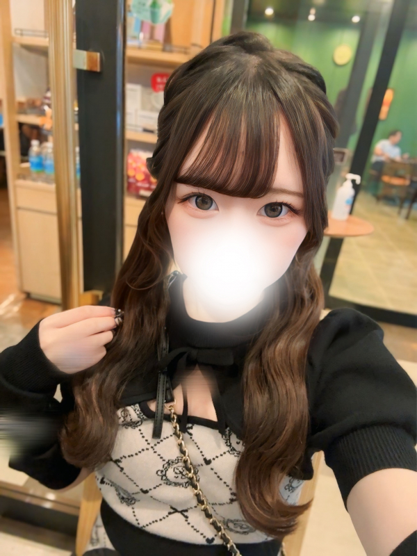 椎名　なるみ