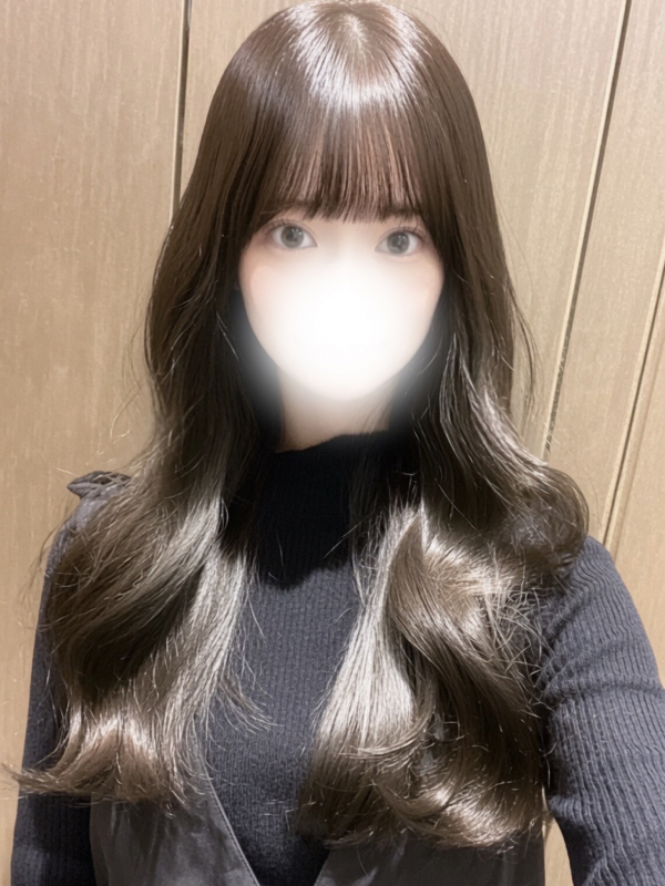 つき