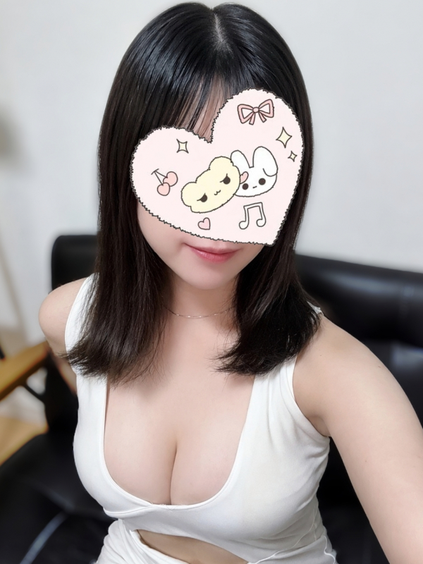 山下　すず