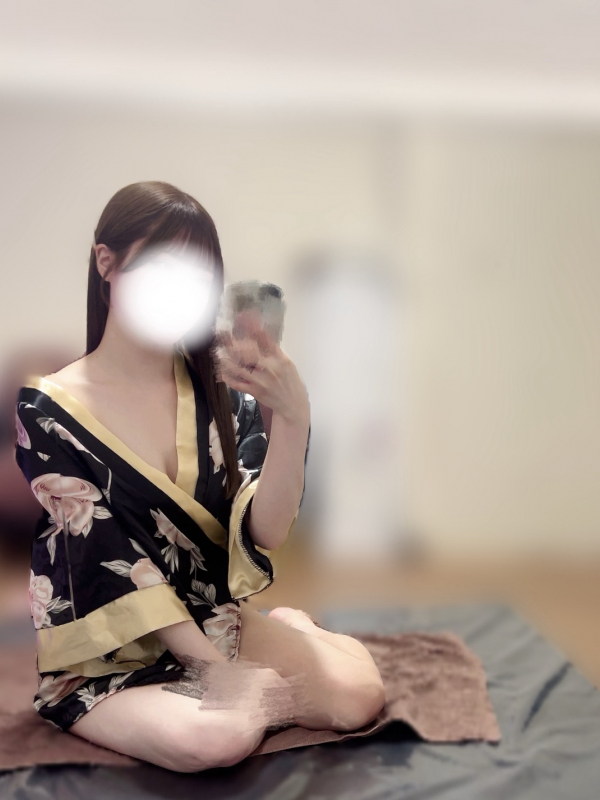 みい